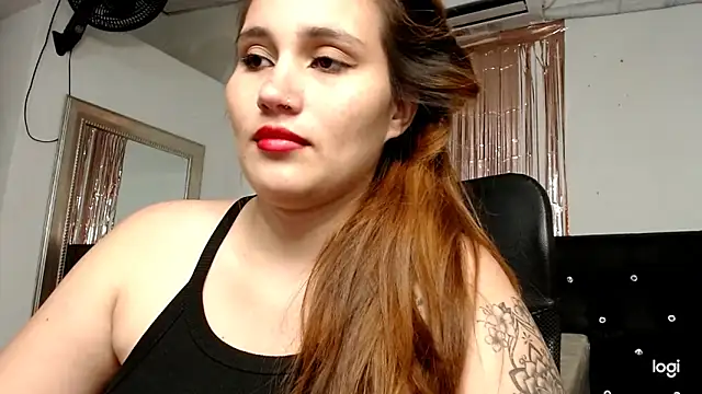 Baby_hornyJM webcam
