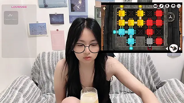 LiLiYbaby webcam