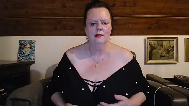 TiffanyMature webcam