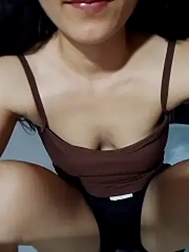 Asami_6868 webcam