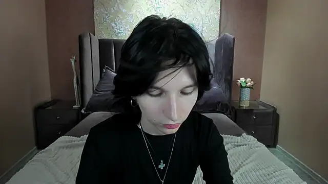 adonbev (M twink) - Full naked 5 min