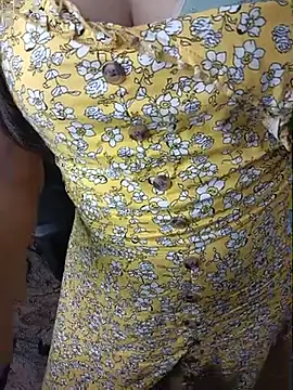 Madhu_Reddy46 live cam on StripChat