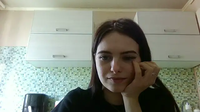 KikiAmino webcam
