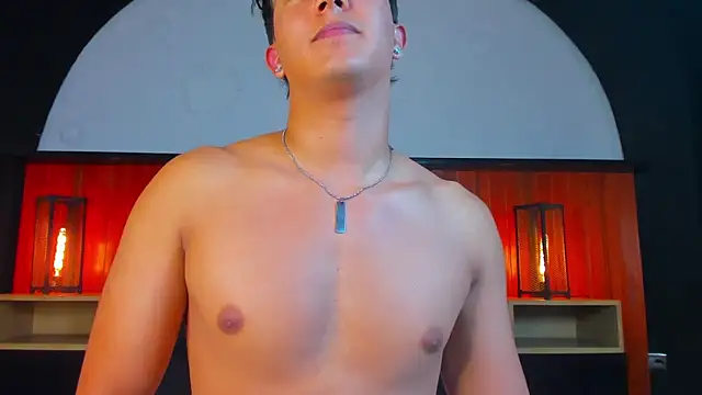 Leo_Savage_ live cam on StripChat