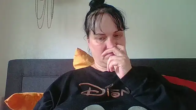 _squirty_cum_lady_ live cam on StripChat
