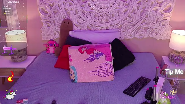 MalaikaBrown webcam