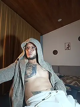 sebastian_horny webcam