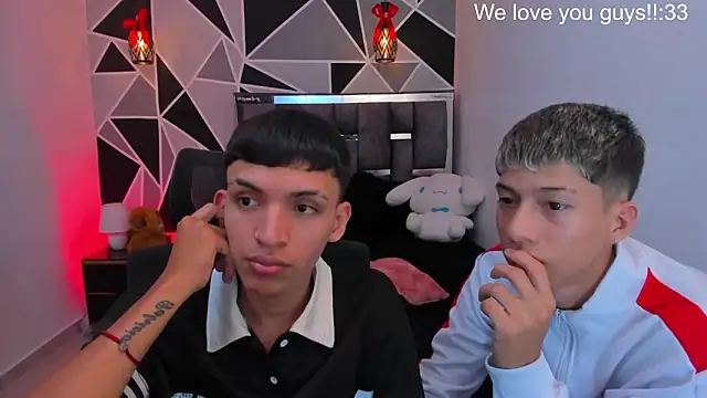 Juan_Nd_Steven live cam on StripChat