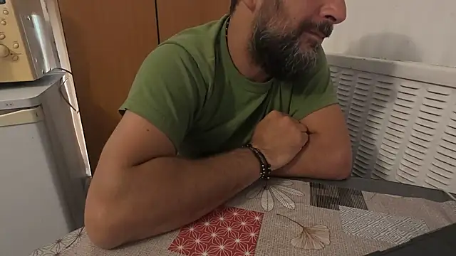 TARKAN1