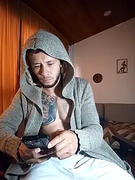 sebastian_horny webcam