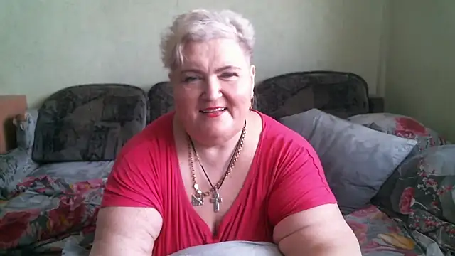 Lana555 live cam on StripChat