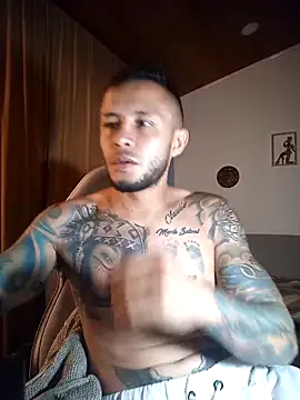 sebastian_horny live cam on StripChat