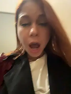 RosieSecret live cam on StripChat