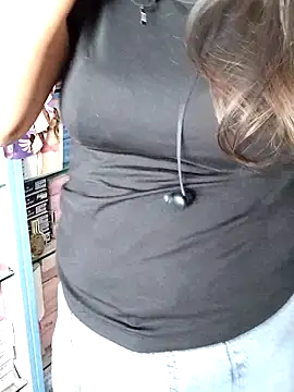 QueenHaryanaa webcam
