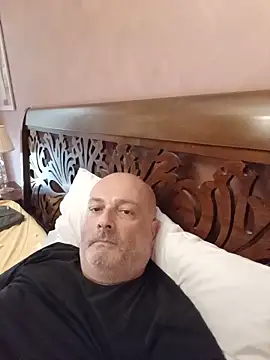 Alexis_Bull webcam