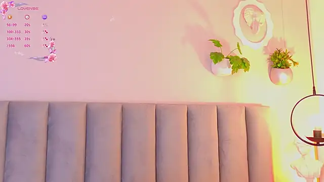 Emely_Deluxe webcam