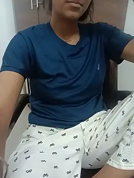 aushi_rajput webcam