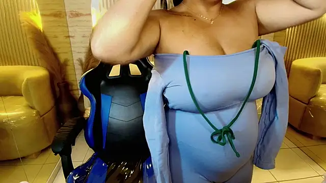 luna__r_ webcam