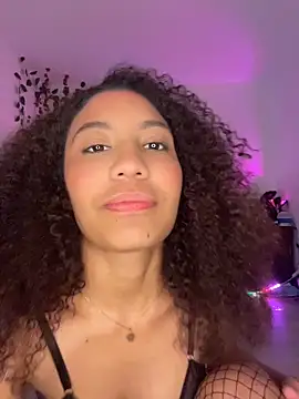 Daphnne_Curly webcam