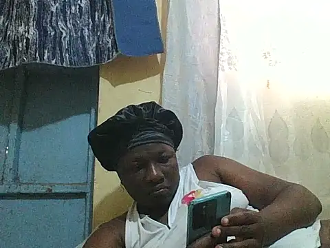 Ebony_creamie webcam