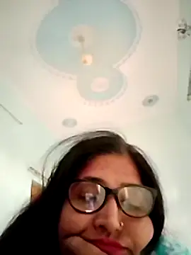 Hina4577 webcam