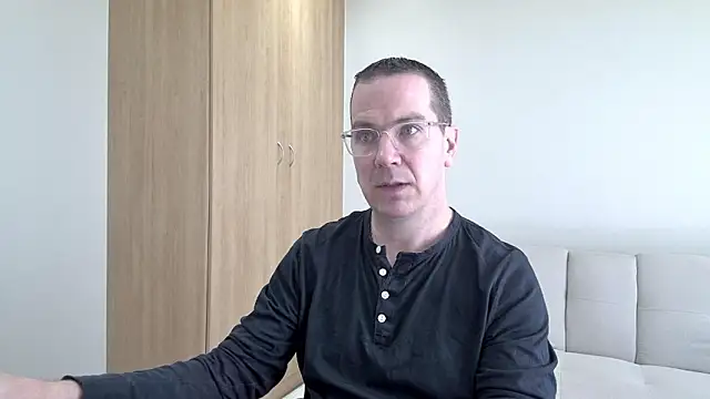 BrettJ81 webcam