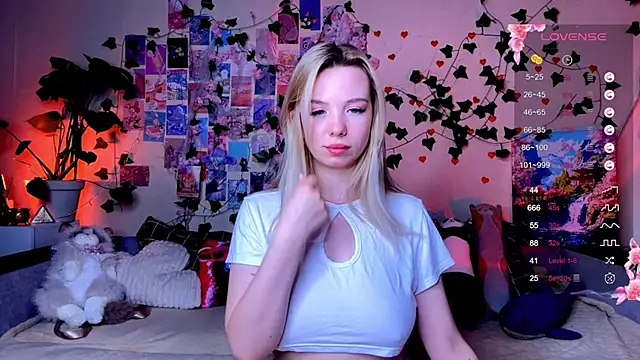 Akari-moon webcam