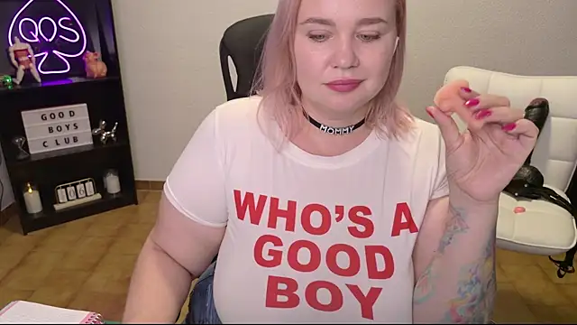 MargotGrey webcam