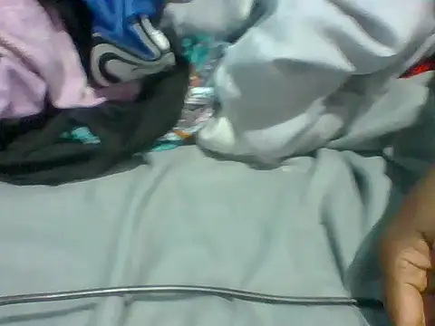 Sexybuddy3 live cam on StripChat