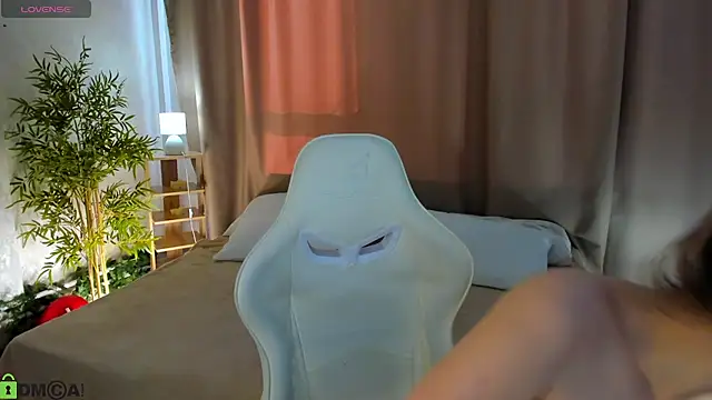 Stacy_River live cam on StripChat