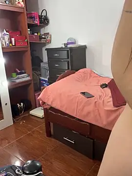 MariamGray1 live cam on StripChat