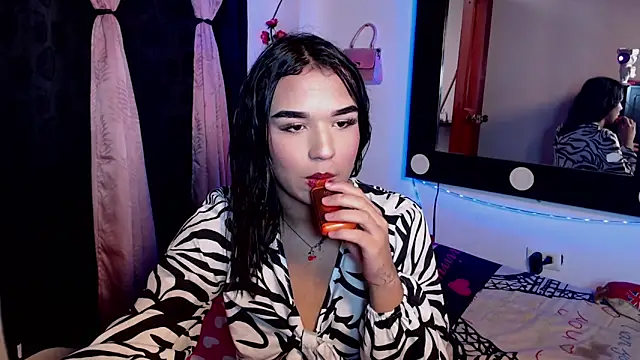 Candyy_doll__ live cam on StripChat
