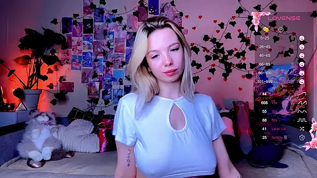 Akari-moon webcam