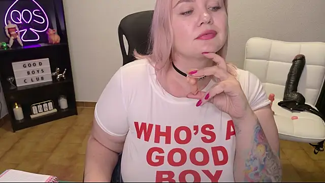 MargotGrey webcam