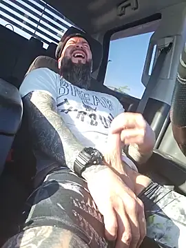 Beardedtattood webcam