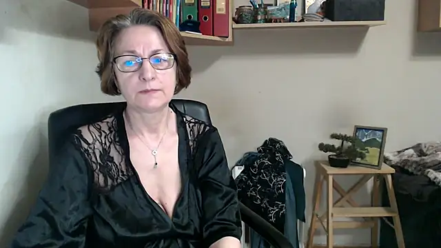 katemodel webcam