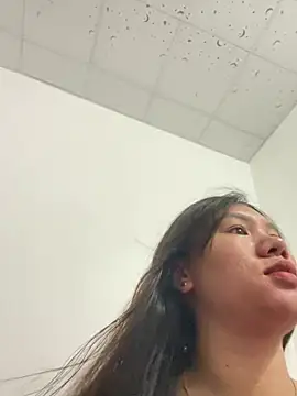 Suki-love live cam on StripChat