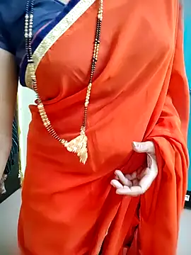 anuradha1432 live cam on StripChat