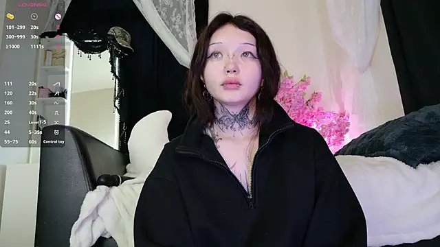 Lein_Bone live cam