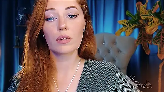 MissBeverlyMills webcam