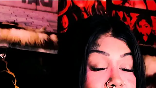 indian_dreamgirl live cam