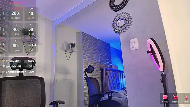 ARON_TAYLER01