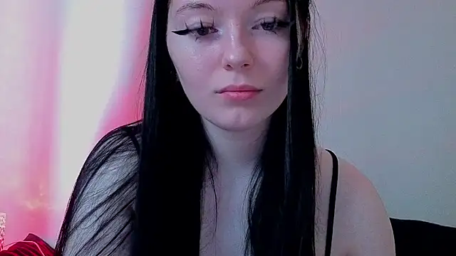 Naomi_Lanee live cam on StripChat