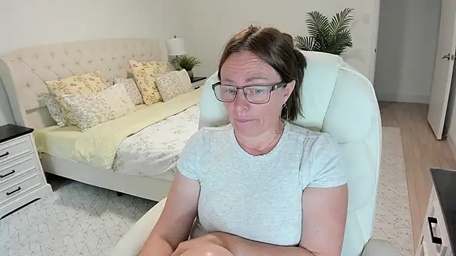 Vika73 webcam