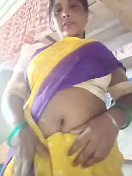 Shreya_pandit live cam on StripChat