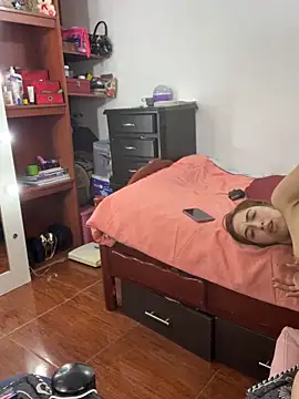 MariamGray1 webcam
