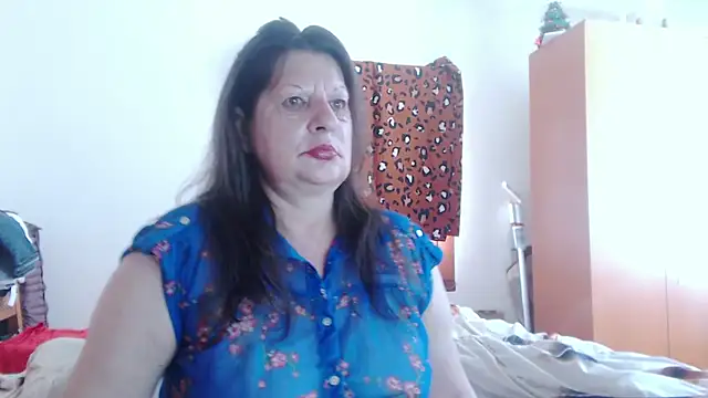 ExtasyMature live cam on StripChat