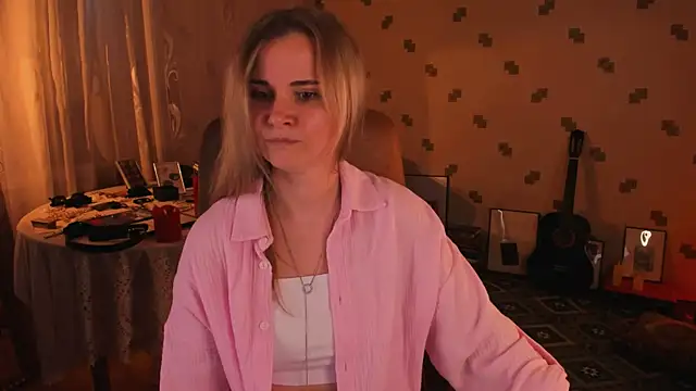 MiaSparkes webcam