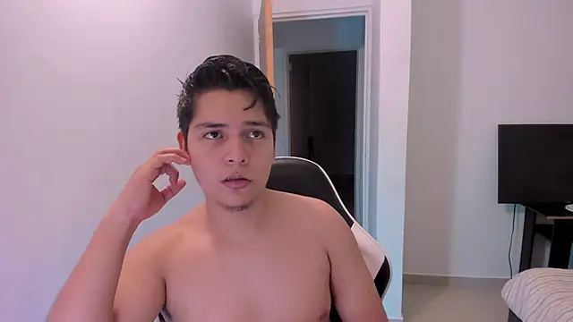 Asta_YunoXXX webcam