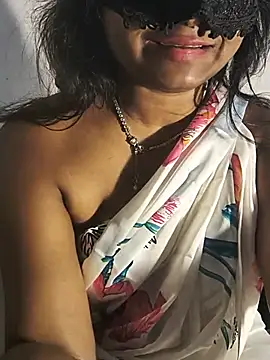 DIRTYSECRET_QUEEN_07 webcam